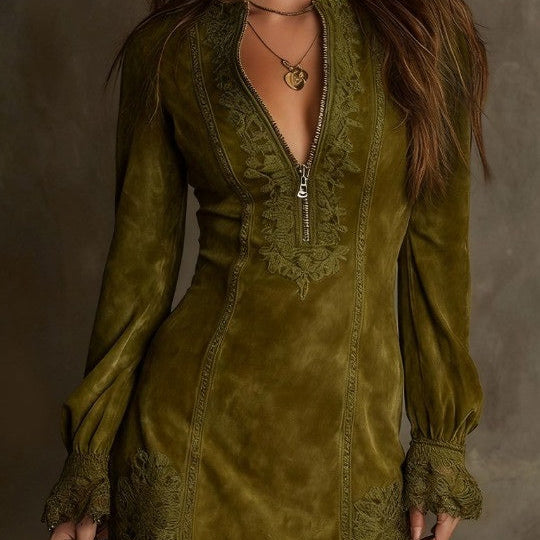 Emilia – niebieska zamszowa sukienka vintage